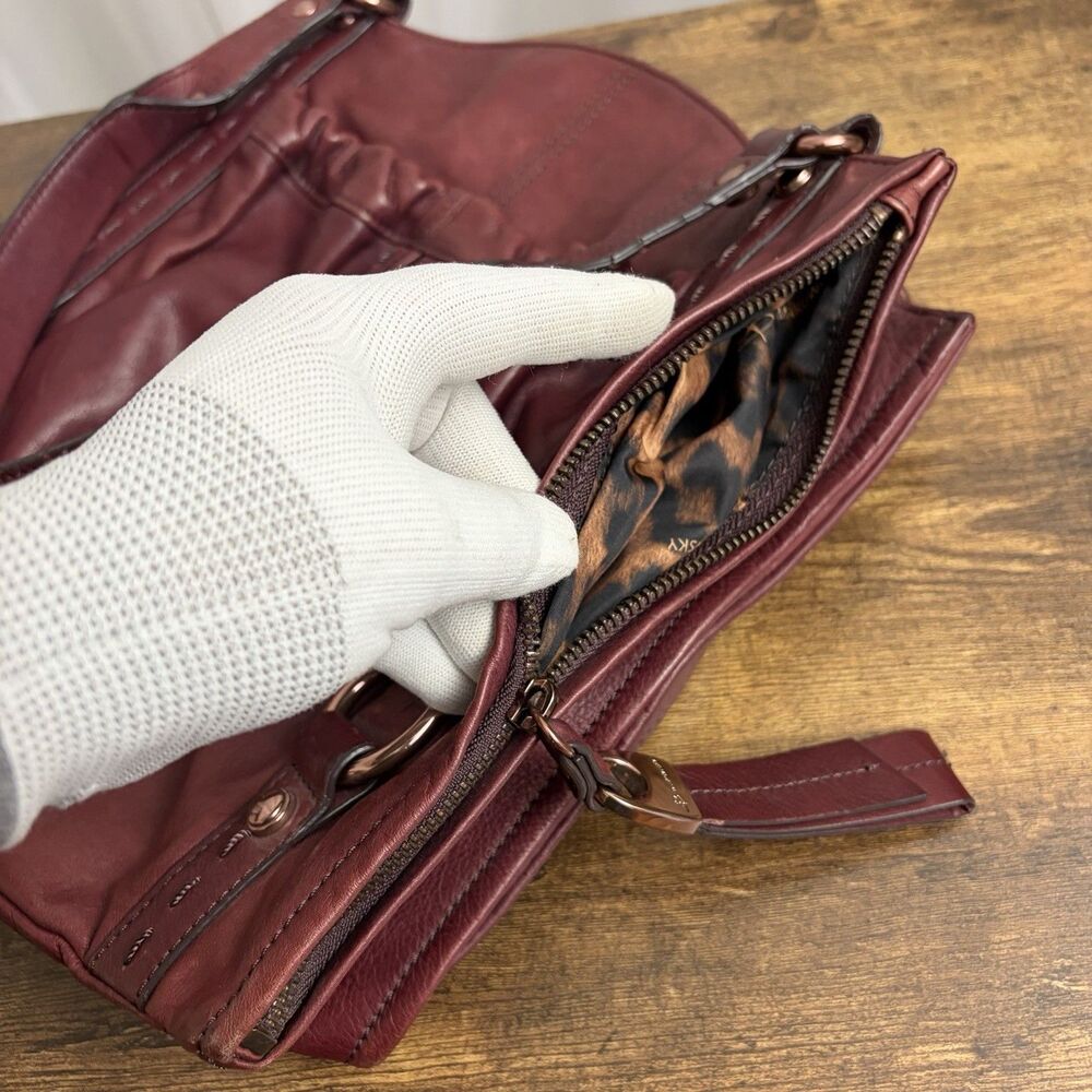 B. Makowsky Burgundy Soft Genuine Leather Shoulder Handbag Hobo Boho Bag Purse - Picture 10 of 13